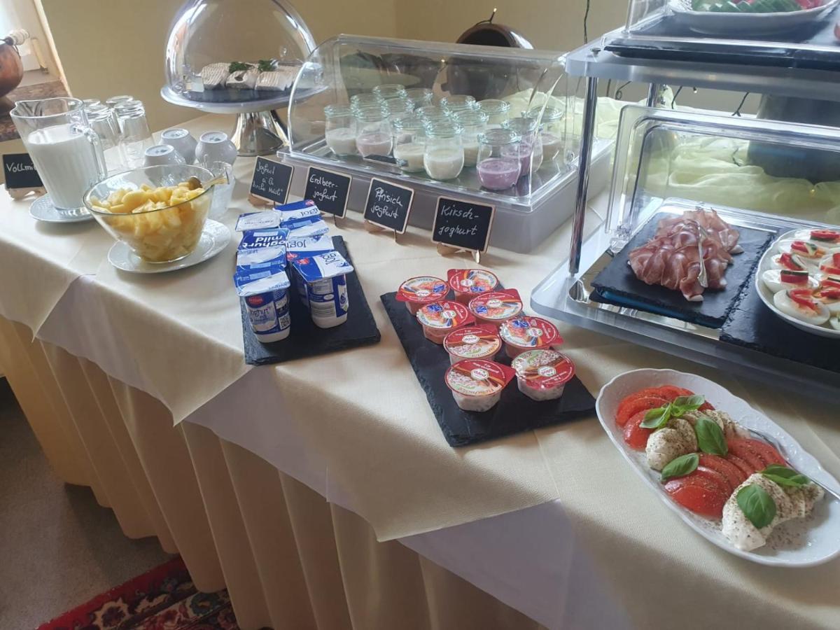 Hotel Fuerstenhof Ратенов Экстерьер фото