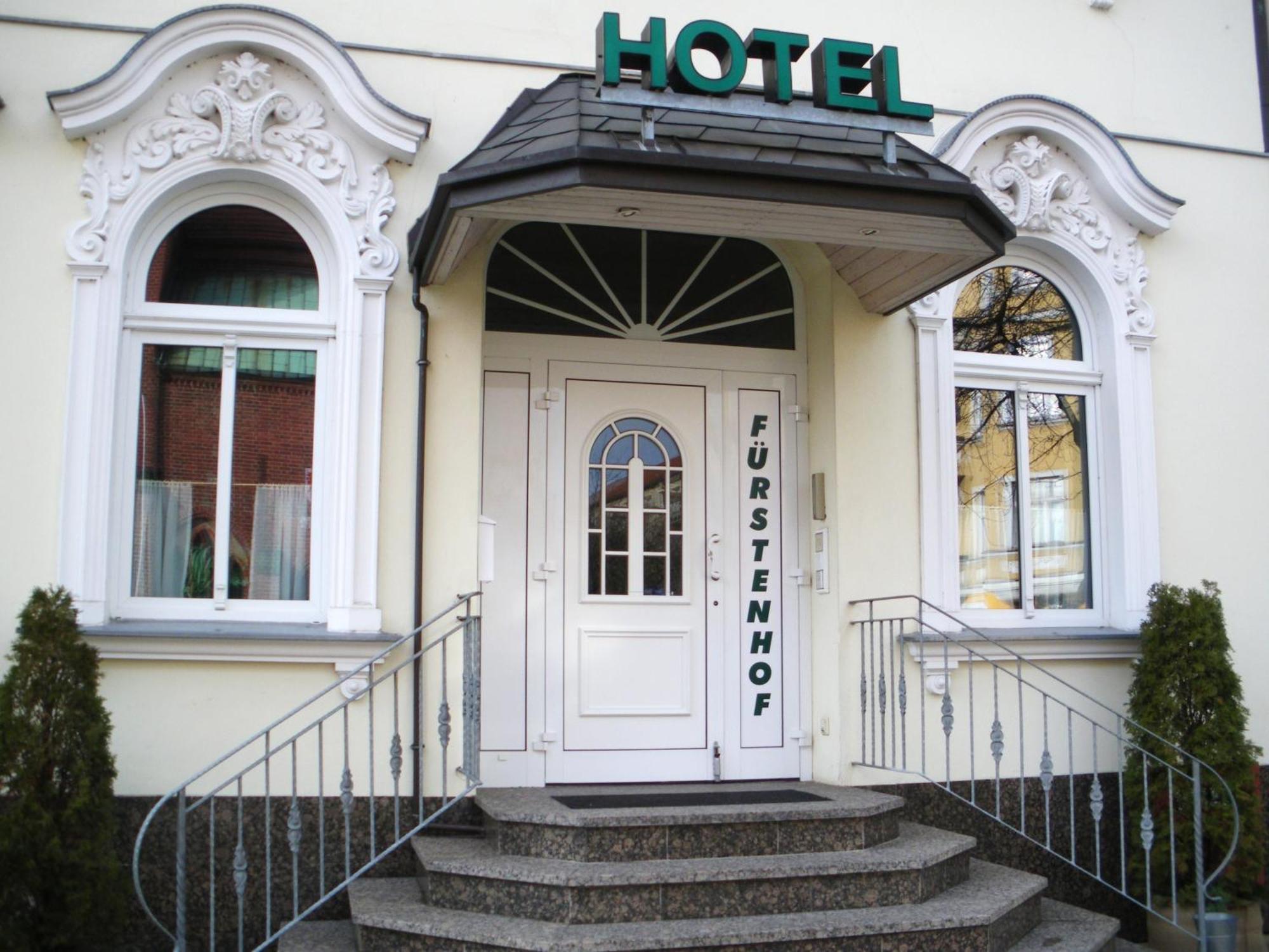 Hotel Fuerstenhof Ратенов Экстерьер фото